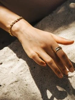 DNA Armband Gold -Günstiges Kette Geschäft DNA Armband2 510x680 1