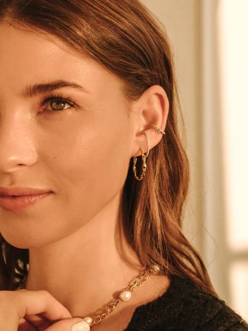 Twisted Hoop Ohrringe 6 Twisted Hoop Ohrringe – Bild 4