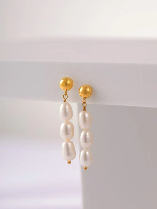 Cheerful String Ohrringe Silber 5 Cheerful String Ohrringe Silber – Bild 3