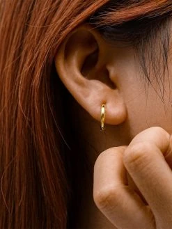 SLIM HOOP Small Ohrringe Gold -Günstiges Kette Geschäft OE0681.4jpg 510x680 2