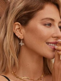 Mobius Earcuff Gold -Günstiges Kette Geschäft Unbenannt 1 2 510x680 2